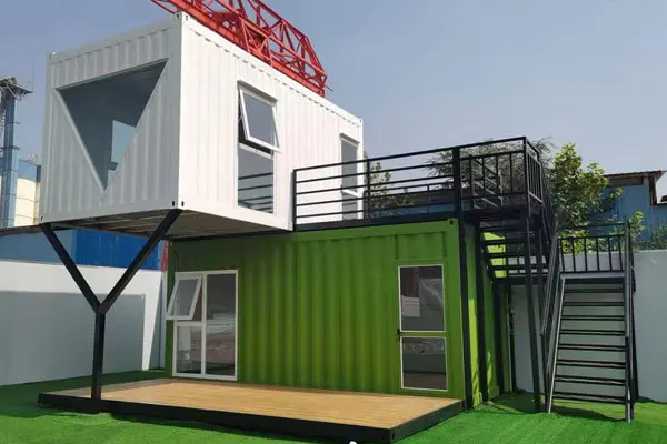 Proces instalacji składania domu