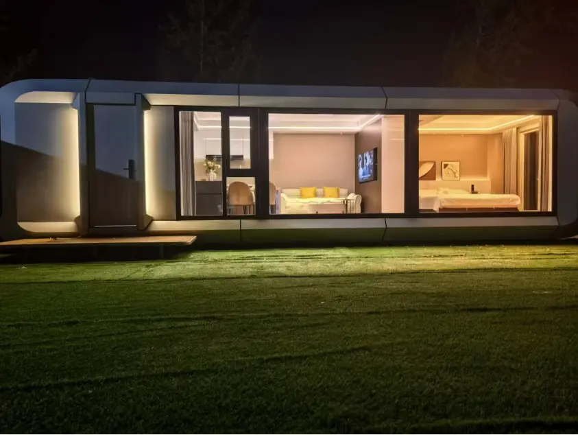 Luxury Apple Cabin House Luxury Apple Cabin House